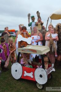 Carnival 2013: Saturday August 17th Parade, Pre School Cavemen