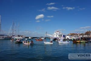 Carnival 2013 dinghies tour of harbour